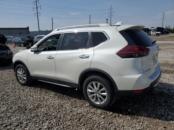 5N1AT2MV3JC835485 2018 NISSAN ROGUE - Image 2