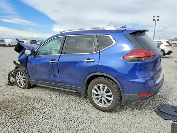 5N1AT2MV3JC836944 2018 NISSAN ROGUE - Image 2