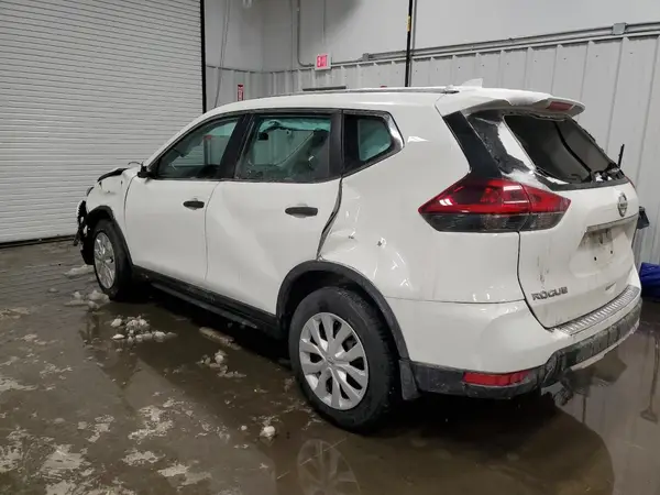 5N1AT2MV3JC840251 2018 NISSAN ROGUE - Image 2