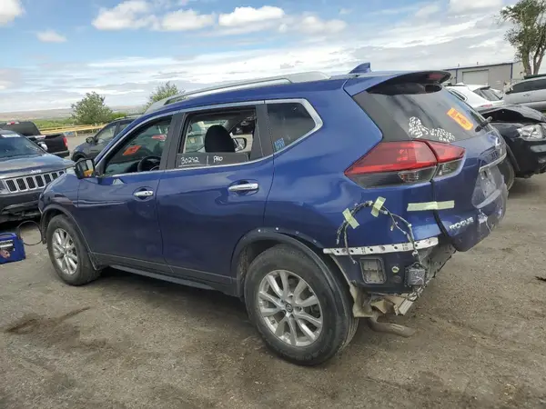 5N1AT2MV3JC840346 2018 NISSAN ROGUE - Image 2