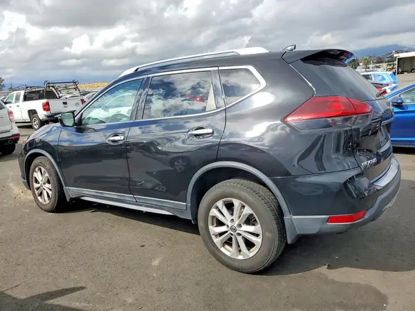 5N1AT2MV3JC840525 2018 NISSAN ROGUE - Image 2