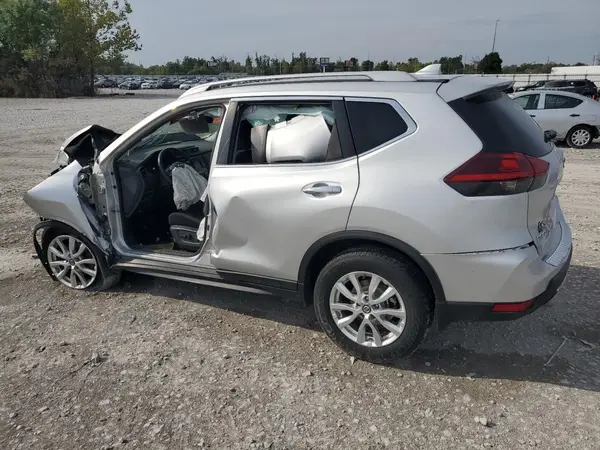 5N1AT2MV3JC844977 2018 NISSAN ROGUE - Image 2