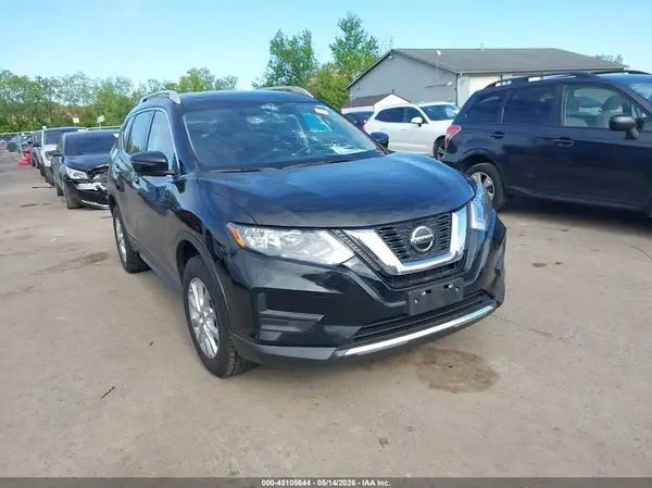 5N1AT2MV3JC845756 2018 NISSAN ROGUE - Image 1