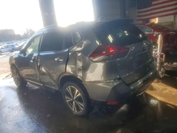 5N1AT2MV3JC846583 2018 NISSAN ROGUE - Image 2