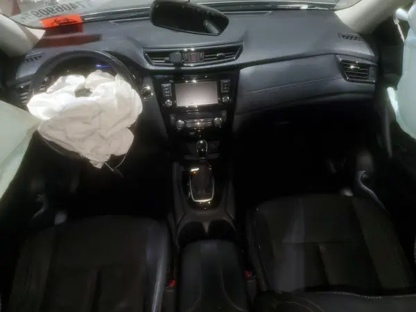 5N1AT2MV3JC846583 2018 NISSAN ROGUE - Image 8