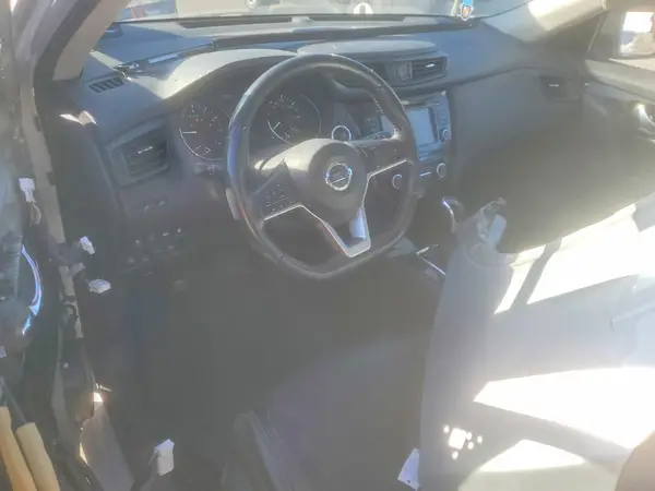 5N1AT2MV3JC846731 2018 NISSAN ROGUE - Image 8