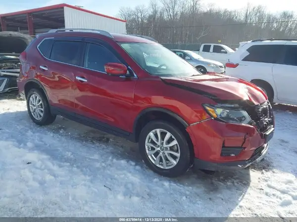 5N1AT2MV3JC847264 2018 NISSAN ROGUE - Image 1