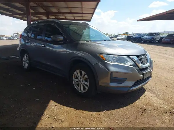 5N1AT2MV3JC848351 2018 NISSAN ROGUE - Image 1