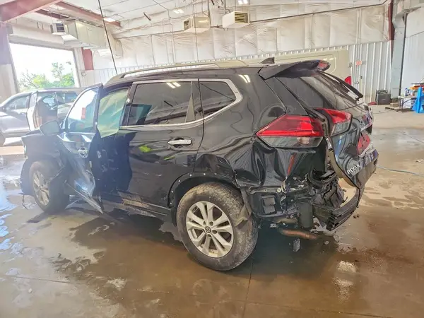5N1AT2MV3JC849645 2018 NISSAN ROGUE - Image 2