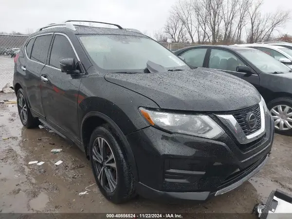 5N1AT2MV3KC703599 2019 NISSAN ROGUE - Image 1
