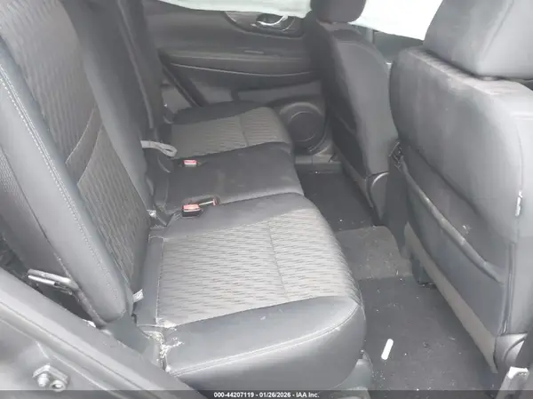 5N1AT2MV3KC703795 2019 NISSAN ROGUE - Image 8