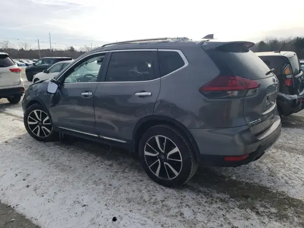 5N1AT2MV3KC704784 2019 NISSAN ROGUE - Image 2