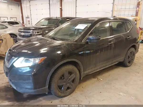 5N1AT2MV3KC709936 2019 NISSAN ROGUE - Image 2