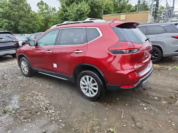 5N1AT2MV3KC718524 2019 NISSAN ROGUE - Image 2