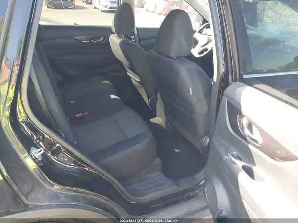 5N1AT2MV3KC720337 2019 NISSAN ROGUE - Image 8
