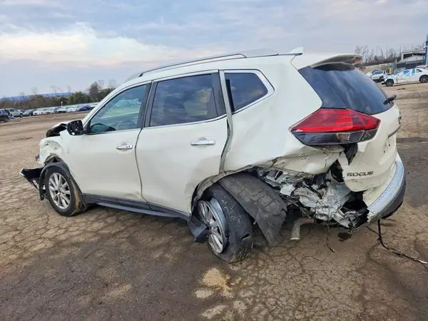 5N1AT2MV3KC736781 2019 NISSAN ROGUE - Image 2