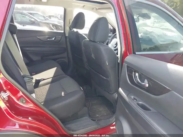 5N1AT2MV3KC738711 2019 NISSAN ROGUE - Image 8