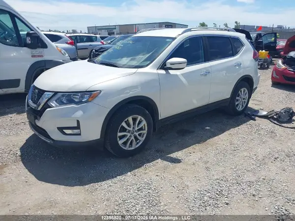 5N1AT2MV3KC742564 2019 NISSAN ROGUE - Image 2