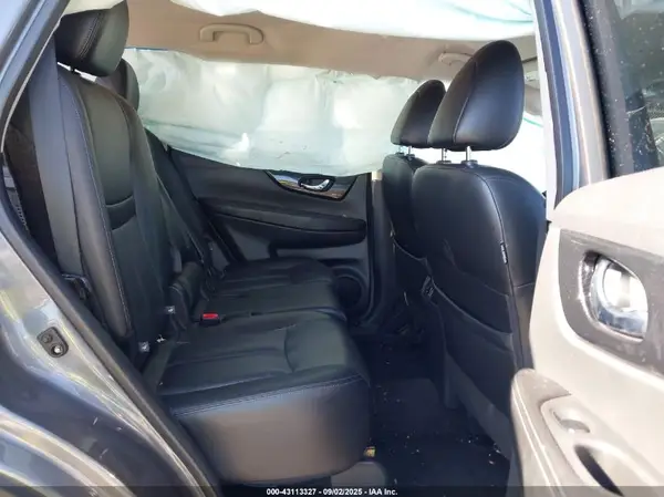 5N1AT2MV3KC749188 2019 NISSAN ROGUE - Image 8