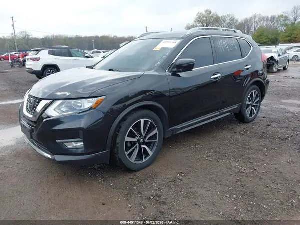 5N1AT2MV3KC752530 2019 NISSAN ROGUE - Image 2