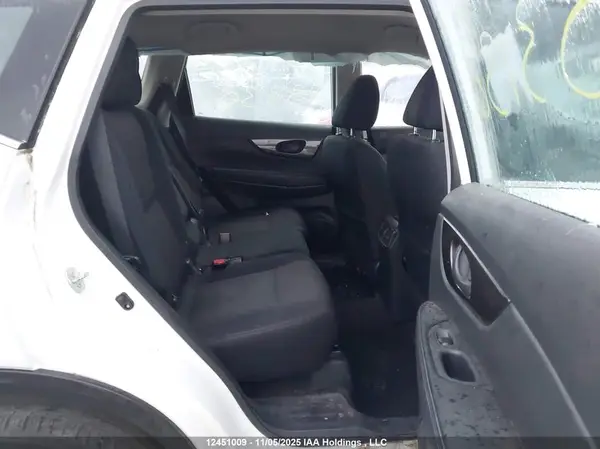 5N1AT2MV3KC753130 2019 NISSAN ROGUE - Image 8