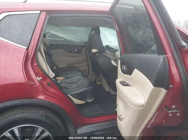5N1AT2MV3KC755878 2019 NISSAN ROGUE - Image 8