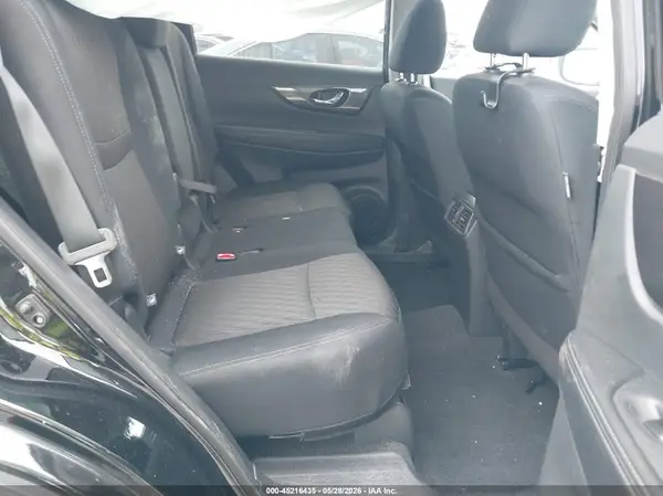 5N1AT2MV3KC760742 2019 NISSAN ROGUE - Image 8