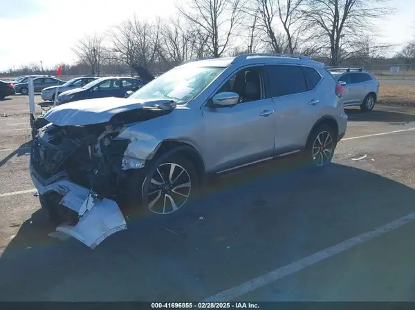5N1AT2MV3KC774379 2019 NISSAN ROGUE - Image 2