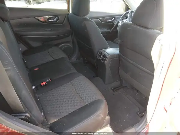 5N1AT2MV3KC800804 2019 NISSAN ROGUE - Image 8