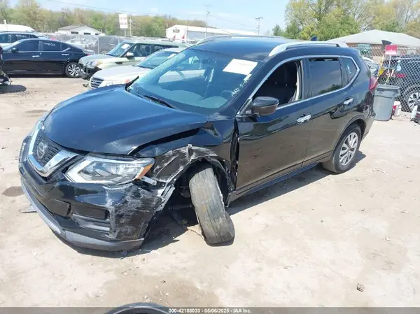 5N1AT2MV3KC805467 2019 NISSAN ROGUE - Image 2