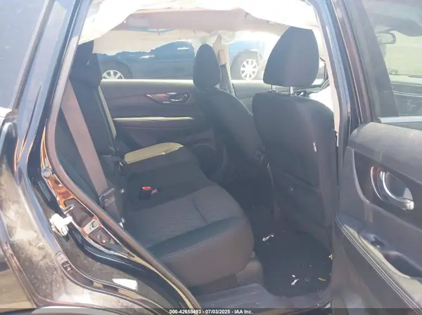 5N1AT2MV3KC811995 2019 NISSAN ROGUE - Image 8