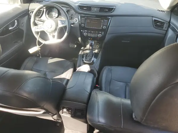 5N1AT2MV3KC813942 2019 NISSAN ROGUE - Image 8