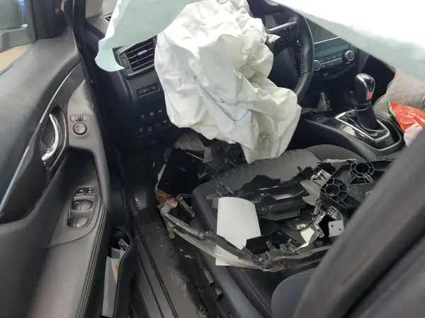 5N1AT2MV3KC817733 2019 NISSAN ROGUE - Image 8