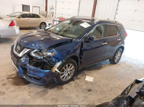 5N1AT2MV3KC819059 2019 NISSAN ROGUE - Image 2