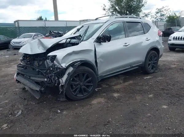 5N1AT2MV3KC832376 2019 NISSAN ROGUE - Image 2