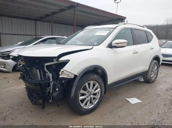 5N1AT2MV3KC840476 2019 NISSAN ROGUE - Image 2