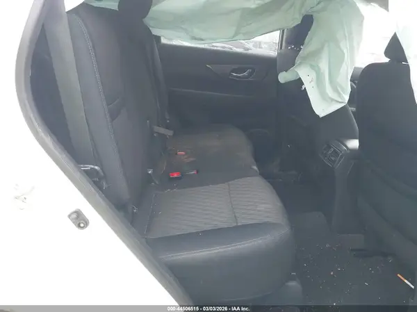 5N1AT2MV3KC840476 2019 NISSAN ROGUE - Image 8