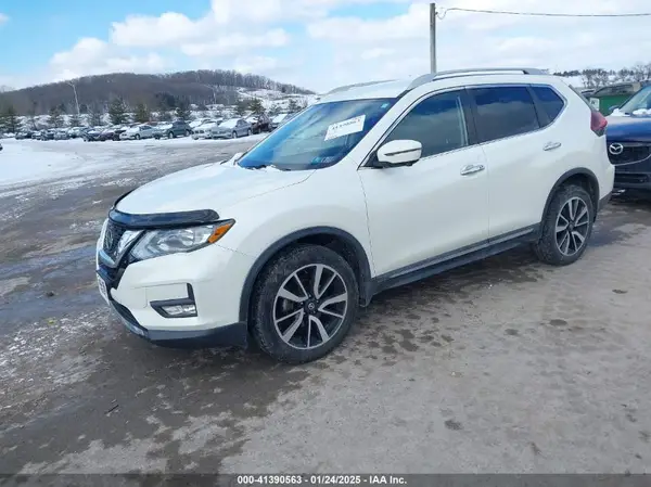 5N1AT2MV3LC700736 2020 NISSAN ROGUE - Image 2