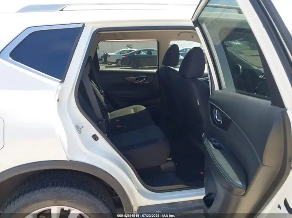 5N1AT2MV3LC725006 2020 NISSAN ROGUE - Image 8