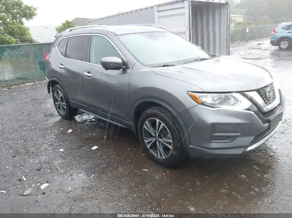 5N1AT2MV3LC730058 2020 NISSAN ROGUE - Image 1