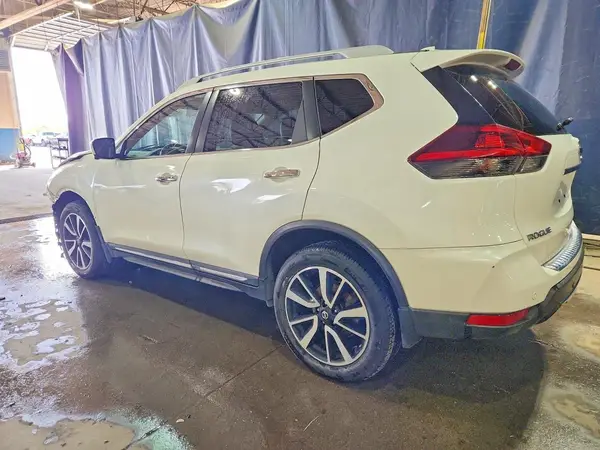 5N1AT2MV3LC732490 2020 NISSAN ROGUE - Image 2