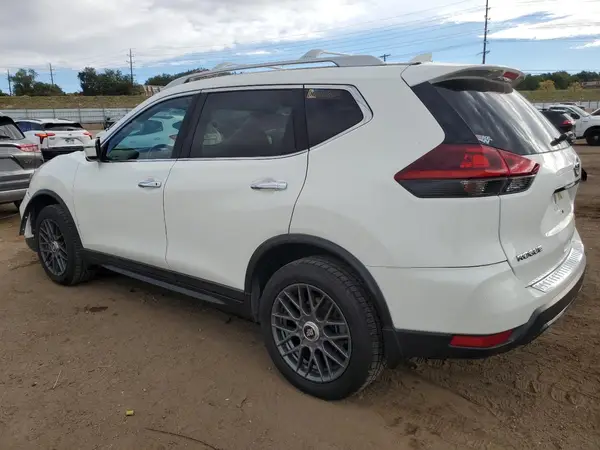 5N1AT2MV3LC735213 2020 NISSAN ROGUE - Image 2