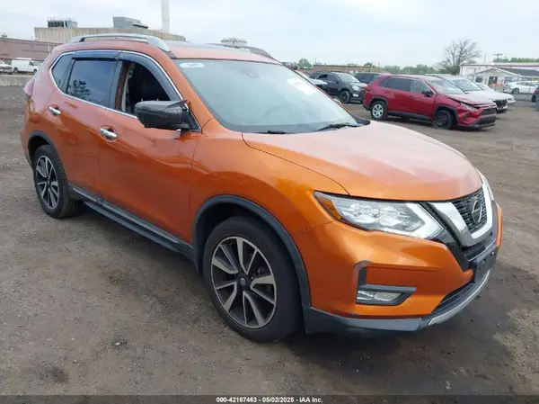 5N1AT2MV3LC748821 2020 NISSAN ROGUE - Image 1
