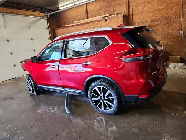 5N1AT2MV3LC760256 2020 NISSAN ROGUE - Image 2