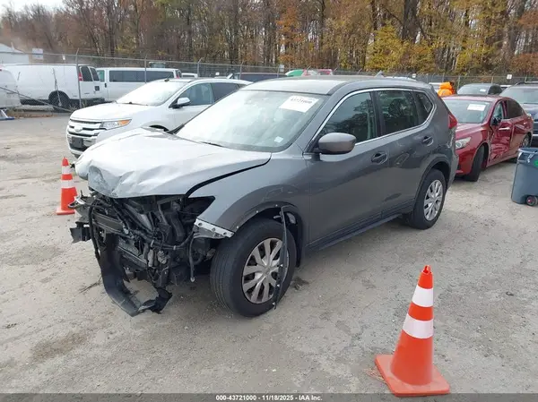 5N1AT2MV3LC761472 2020 NISSAN ROGUE - Image 2