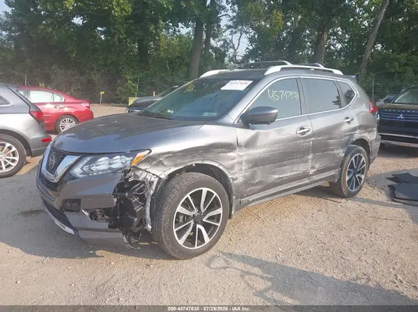 5N1AT2MV3LC778840 2020 NISSAN ROGUE - Image 2