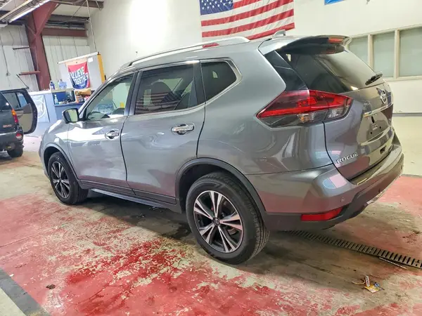 5N1AT2MV3LC803994 2020 NISSAN ROGUE - Image 2