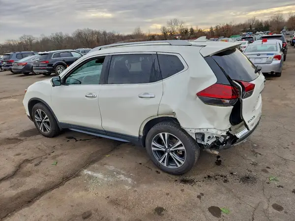 5N1AT2MV3LC814218 2020 NISSAN ROGUE - Image 2
