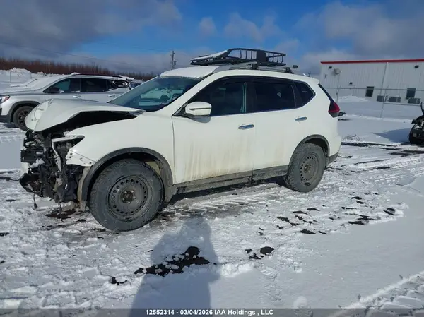 5N1AT2MV3LC820181 2020 NISSAN ROGUE - Image 2
