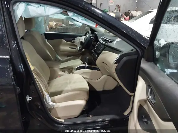 5N1AT2MV4GC731029 2016 NISSAN ROGUE - Image 1